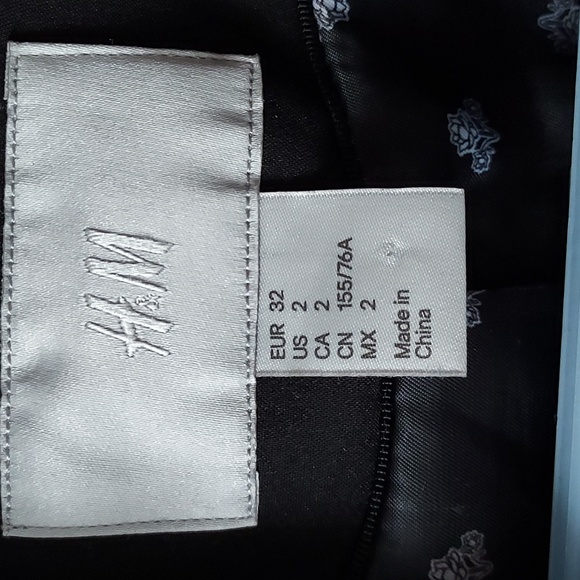 H&M long sleeve black blazer jacket 2 - Picture 7 of 14